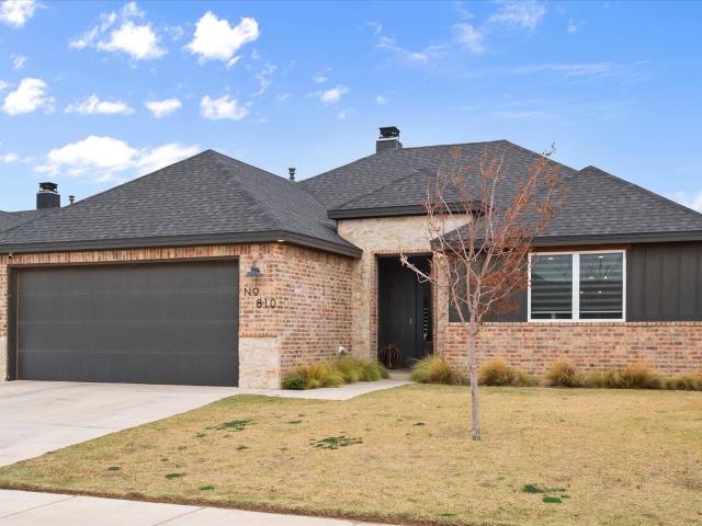 810 N 2nd St, Wolfforth, TX 79382 | MLS #202607