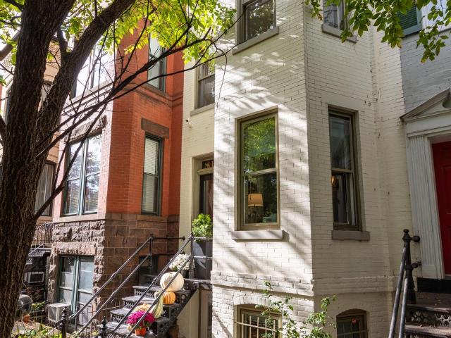 810 N Carolina Ave SE, Washington, DC 20003 | MLS #DCDC2259