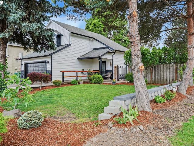 810 se locust st