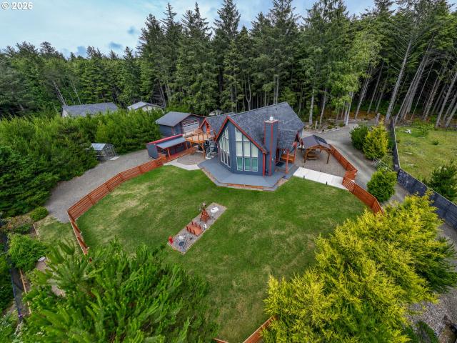 810 sw wakeetum st
