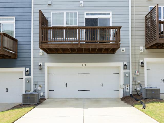 810 Winter Meadow Drive