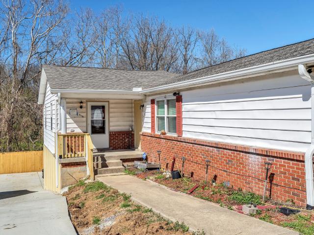 8115 Bonnafair Dr