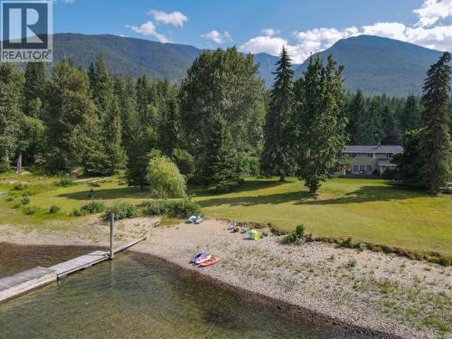 8119 Munch Road, Procter, BC, V0G 1V0 house for sale | Listing ID 10401 | Royal LePage