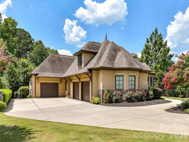 8119 Skyecroft Commons Drive