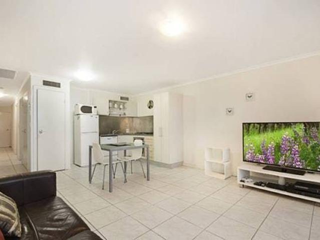 81/11 17 Stanley Street