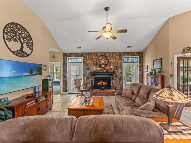 8113 Moonstruck Ct