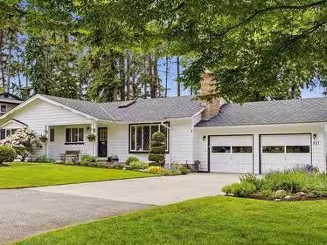 811 Coronado Crescent, Kelowna, BC, V1W 2K5 house for sale.