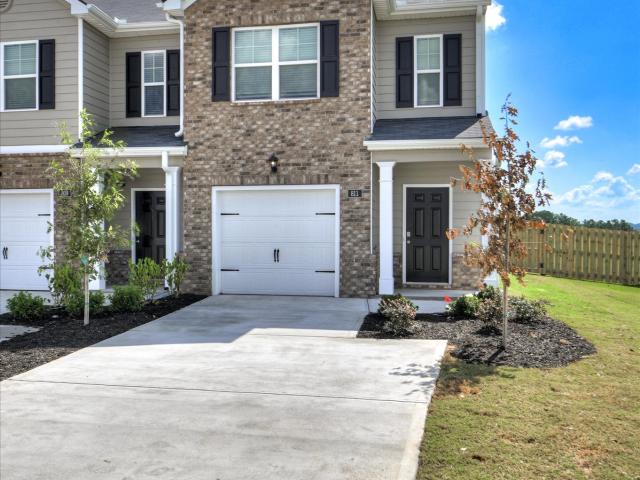 811 Grovebury Ct, 3 beds, 3 full baths