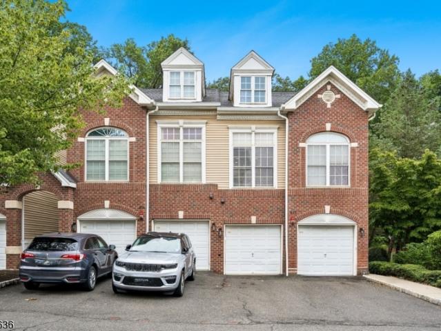 811 Donato Cir