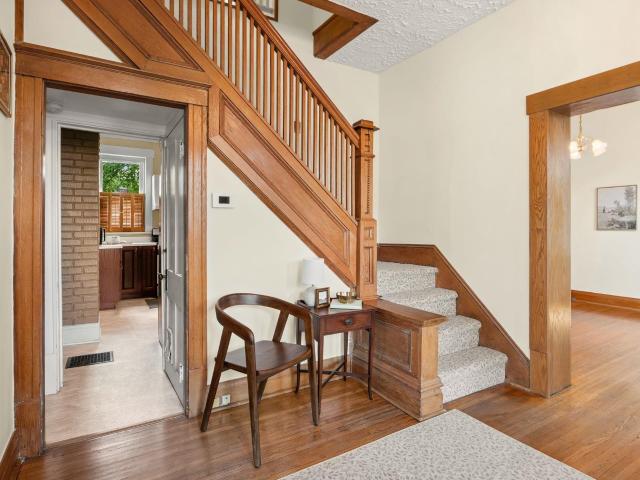 811 S 9th Street