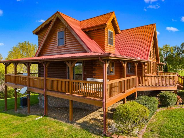 811 Pinnacle Drive