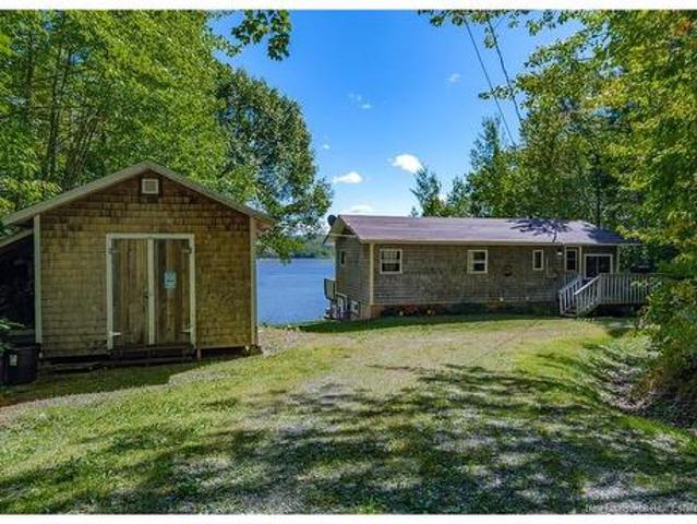 811 Route 715, Coles Island, NB, E4C 2L3 house for sale | Listing ID NB148209 | Royal LePage