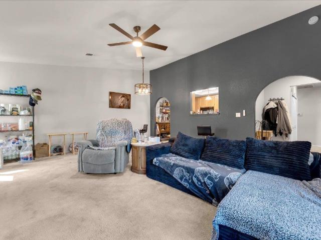 811 Tanglewood Drive