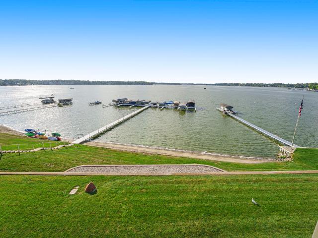 8125 Lake Shore Drive #5