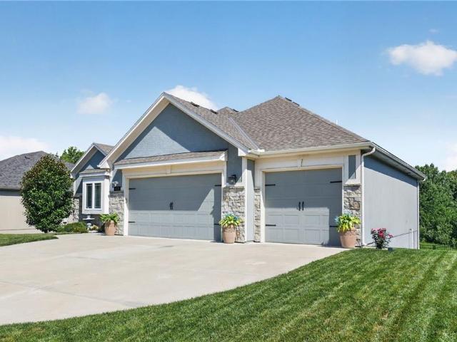 8126 NW 90th Terrace