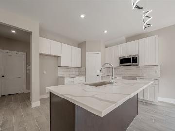 8128 Chateau St, Houston, TX 77028 | MLS #96239