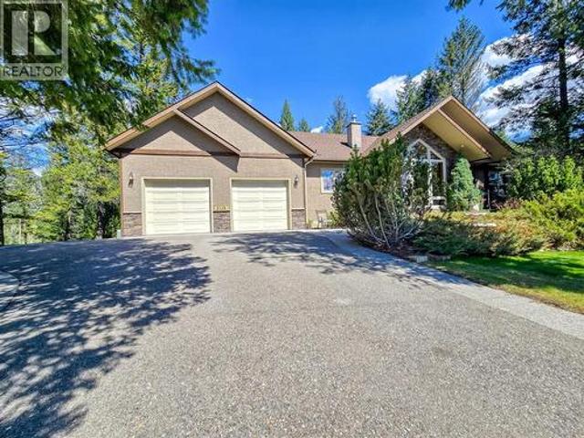 8128 Duby Road, Radium Hot Springs, BC, V0A 1M0 house for sale | Listing ID 10387 | Royal LePage