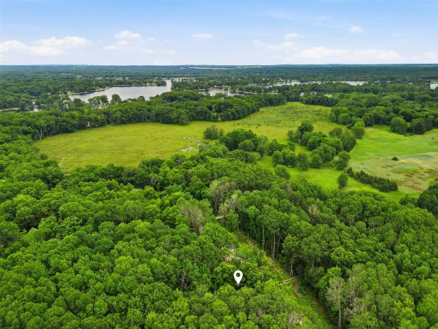 8128 Highland Trail