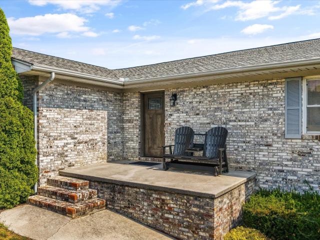 8120 Bell Rd