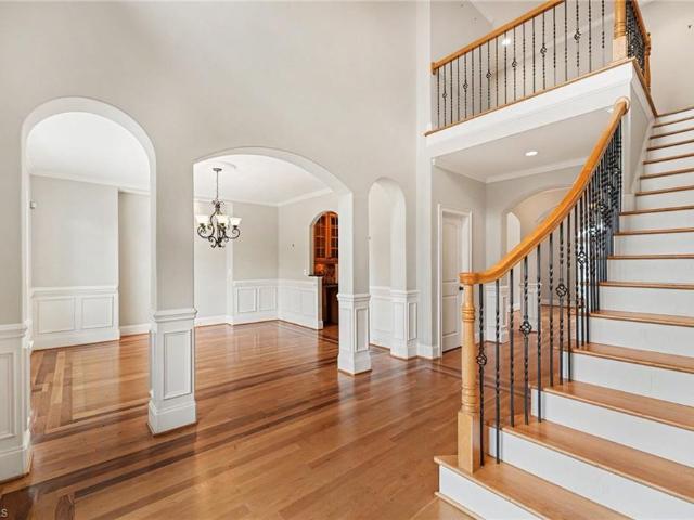 8120 Zinfandel Drive