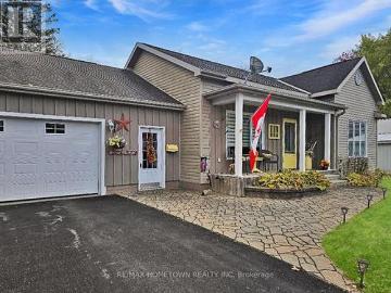 8121 Main Street, Augusta, ON, K0G 1R0 house for sale | Listing ID X12643 | Royal LePage