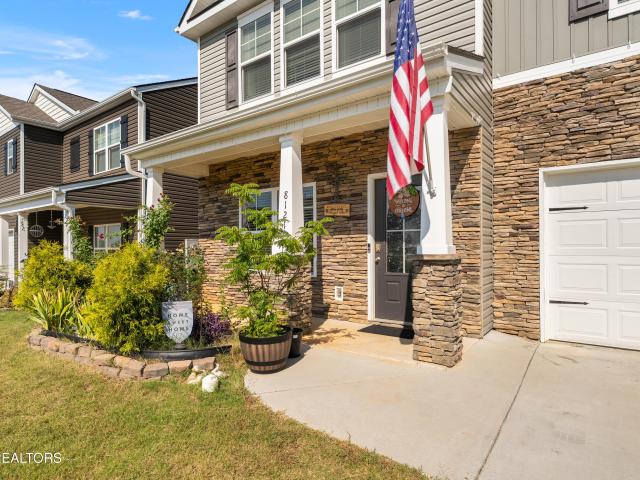 8121 Dennis Fox Lane