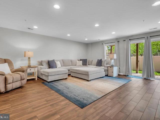 8121 Hickory Hollow Drive