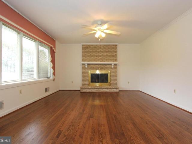 8121 Runnymeade Drive