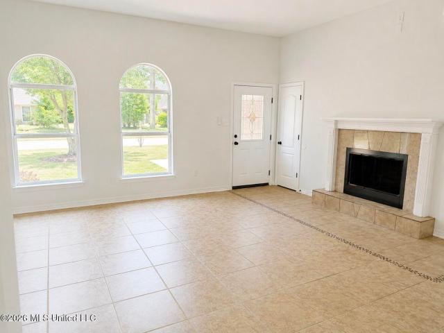 8122 Longwood Drive