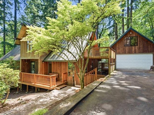 8122 SW 54th Ave, Portland, OR 97219