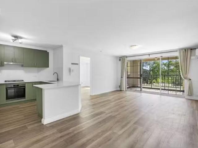 8/123 Wellington Street, EAST PERTH Apartment for rent Listed.