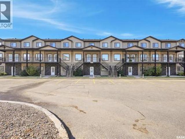 812 3 Dewdney Avenue E, Regina, SK, S4Z 0A6 townhouse for sale | Listing ID SK048458 | Royal LePage