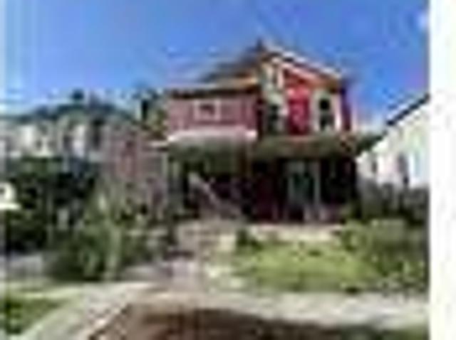 812 1 /2 E. Park Ave
