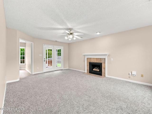 812 Commons Drive N