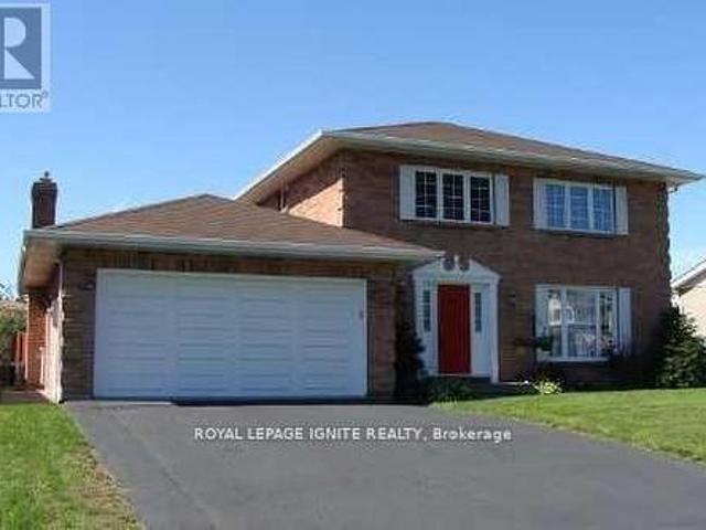 812 Chelsea Crescent, Cornwall, ON, K6H 6Y4 house for sale | Listing ID X12817 | Royal LePage
