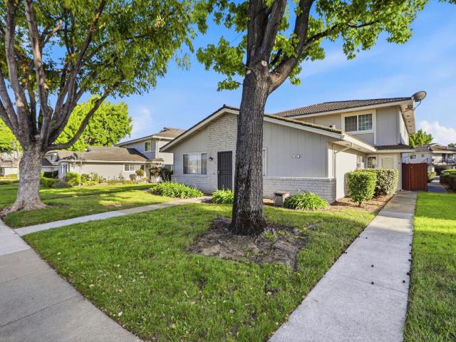 812 Blossom Hill Rd, Unit 2, San Jose, CA 95123 | MLS #ML82043