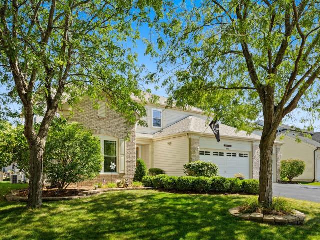 812 Honeysuckle Lane