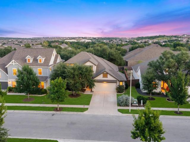 812 Heartleaf Dr