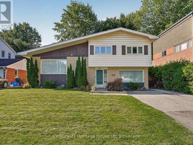 812 Hughson Street, Woodstock North, ON, N4S 4P7 house for sale | Listing ID X13658 | Royal LePage