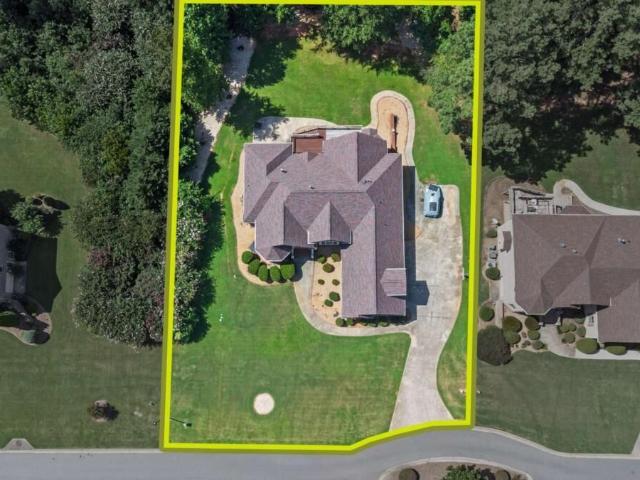 812 Treeline Drive