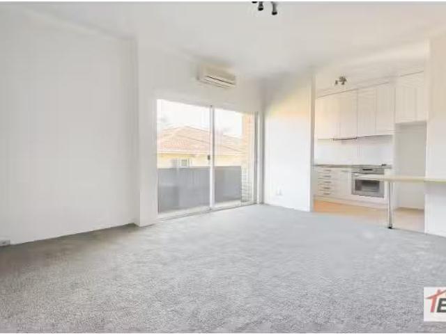 8/130 Curlewis Street, BONDI BEACH Apartment for rent Listed.