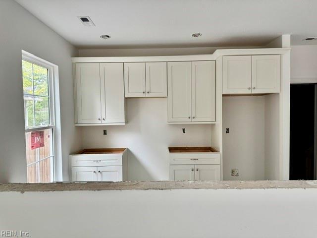 813 Mullen RD