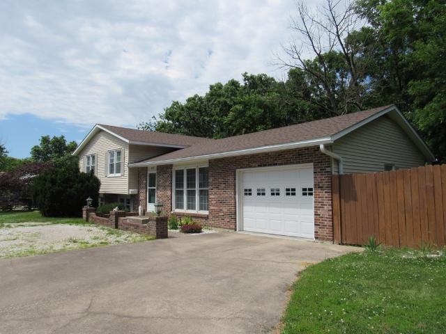 813 Sunset Drive