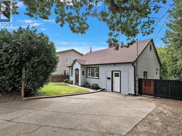 813 Portage Rd, Saanich, BC, V8Z 1L7 house for sale | Listing ID 1048 | Royal LePage