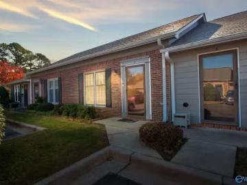 8146 OLDFIELD RD SW APT 3G, HUNTSVILLE, AL 35802
