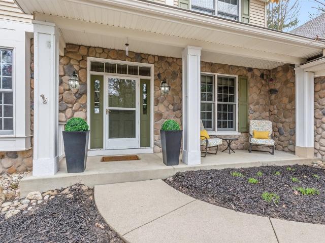 8149 Barony Point