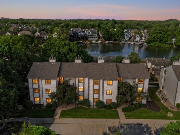8140 Shorewalk Drive # Unit B