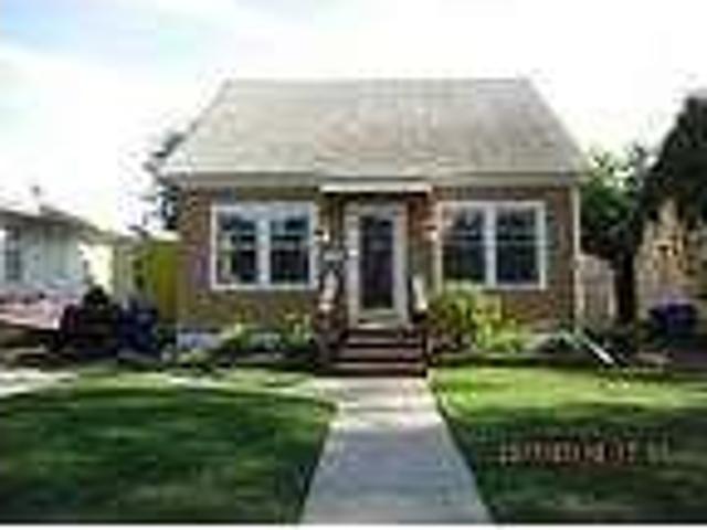 814 11th Ave N, Fargo, Nd 58102