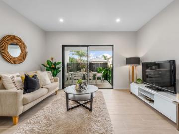 8/14 18 Deviney Street, Morningside QLD 4170 Townhouse For Rent | Domain