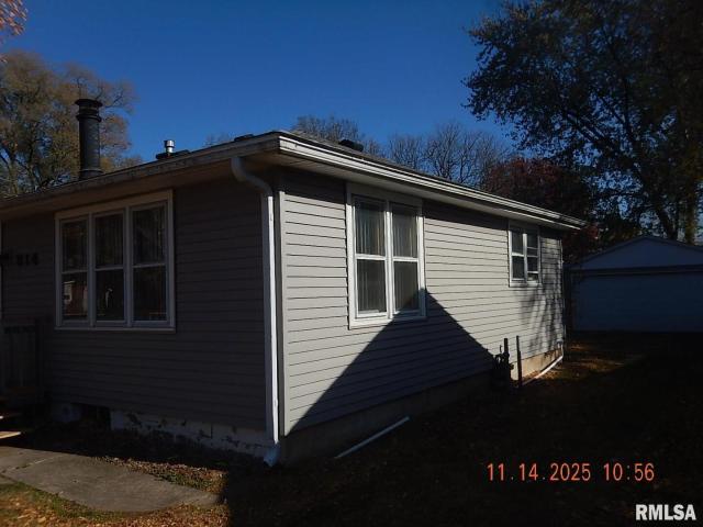 814 4TH Street